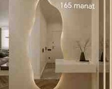 Güzgülü dəhliz dolabı