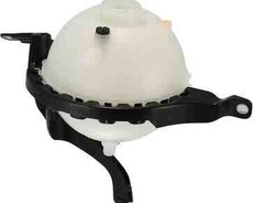 BMW F10 antifriz çəni