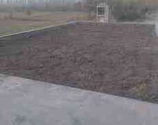 Qara torpaq və peyin