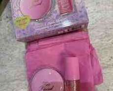 Kosmetika Too Faced