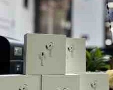 Qulaqlıq Apple AirPods 4