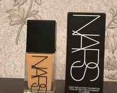 Tonal krem Nars