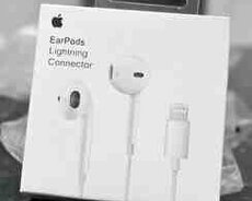 Apple earpods