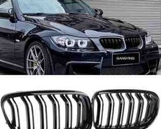 BMW E90 M3 radiator barmaqlığı