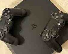 PlayStation 4 Slim 500GB