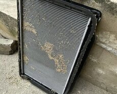 Toyota Land Cruiser 80 1990-1998 Diesel mator üçün Radiator