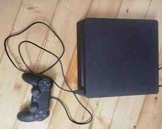 Sony Playstation 4 Slim 1TB