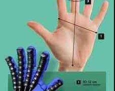 Sol əl üçün robotlaşdırılmış reabilitasiya əlcəyi