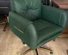 Gözəllik salonu kreslosu