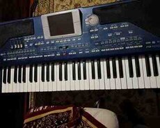 Sinteztor Korg Pa 800