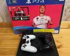 Sony PlayStation 4 Slim 1TB