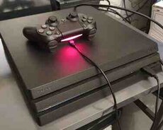 Playstation 4 Pro 1TB