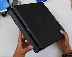 Sony PlayStation 4 Slim