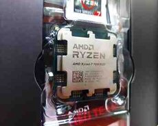 AMD Ryzen 7 7800X3D