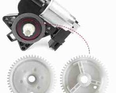 MAZDA стеклоподёмник