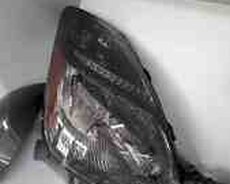 Toyota Prius 20 faraları