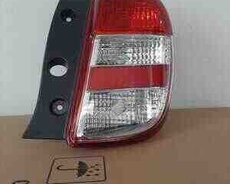 Nissan Micra 2011 stop işığı