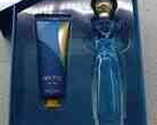 Oriflame Divine ətri