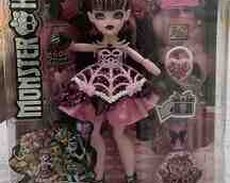 Kukla Scary Sweet Birthday 1600