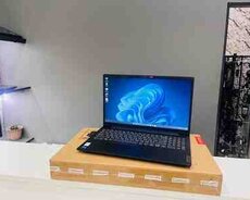 Noutbuk Lenovo V15