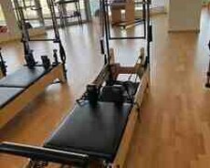 Pilates tower reformer