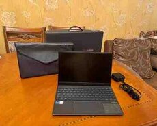 ASUS ZenBook 13 OLED