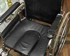 Xəstə üçün sanitar araba