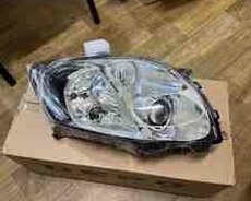 Toyota Auris farası