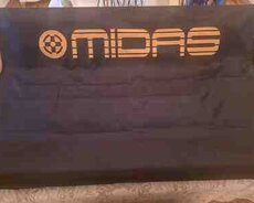 Midas m32