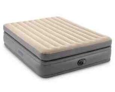 Hava döşəyi İntex