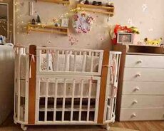 Uşaq çarpayısı və komod