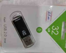 SmartBuy 32 GB USB fleş yaddaş kartı