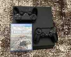 Sony PlayStation 4