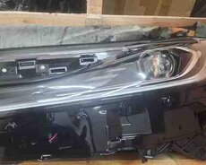 Toyota Camry 2025 farası