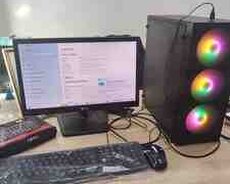 Masaüstü kompüter