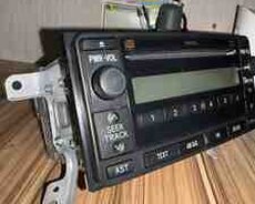 Toyota Land Cruiser Prado maqnitofonu