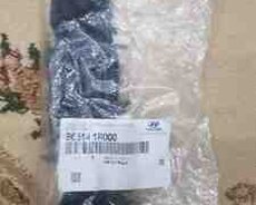 Hyundai Accent kirşəsi