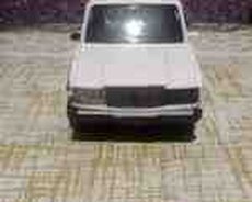 Oyuncaq avtomobil LADA (VAZ) 2107