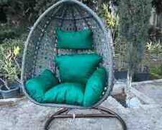 Asma kreslolu yelləncək