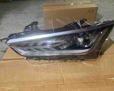 BYD Qin Plus ön farası