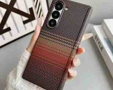 Samsung Galaxy Z Fold 7 arxalığı