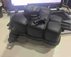 Lİ L7 2024 antifriz çəni