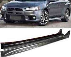 Mitsubishi Lancer X yan ayaqaltıları