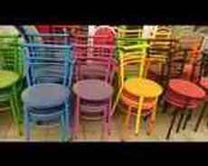 Dəmir oturacaqları