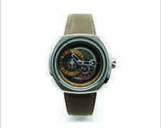 Sevenfriday SF-Q2, 01 qol saatı