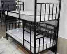 İkimərtəbəli çarpayı