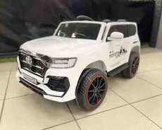 Uşaq avtomobili Toyota Land Cruiser
