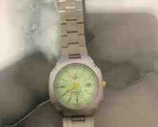 Qol saatı Casio Fosfor Quartz