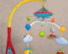 Uşaq çarpayısı üçün oyuncaq