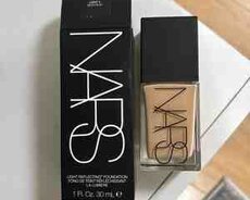 NARS tonal kremi